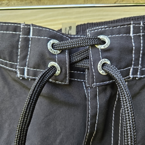 ZeroXposur black swim shorts with built in bikini bottom size 14 - Picture 4 of 7